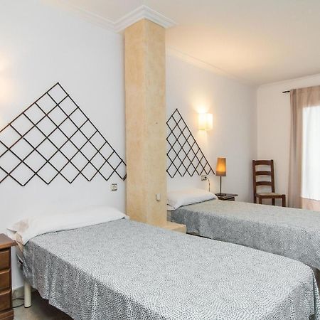 Ferienhaus Fuer 12 Personen Ca 400 M In Son Macia, Balearen Mallorca ภายนอก รูปภาพ